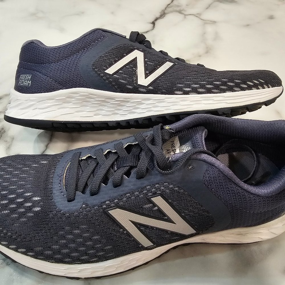 New Balance Fresh Foam Arishi V2 Women's Running Shoe Sz 7 - Nearly New!